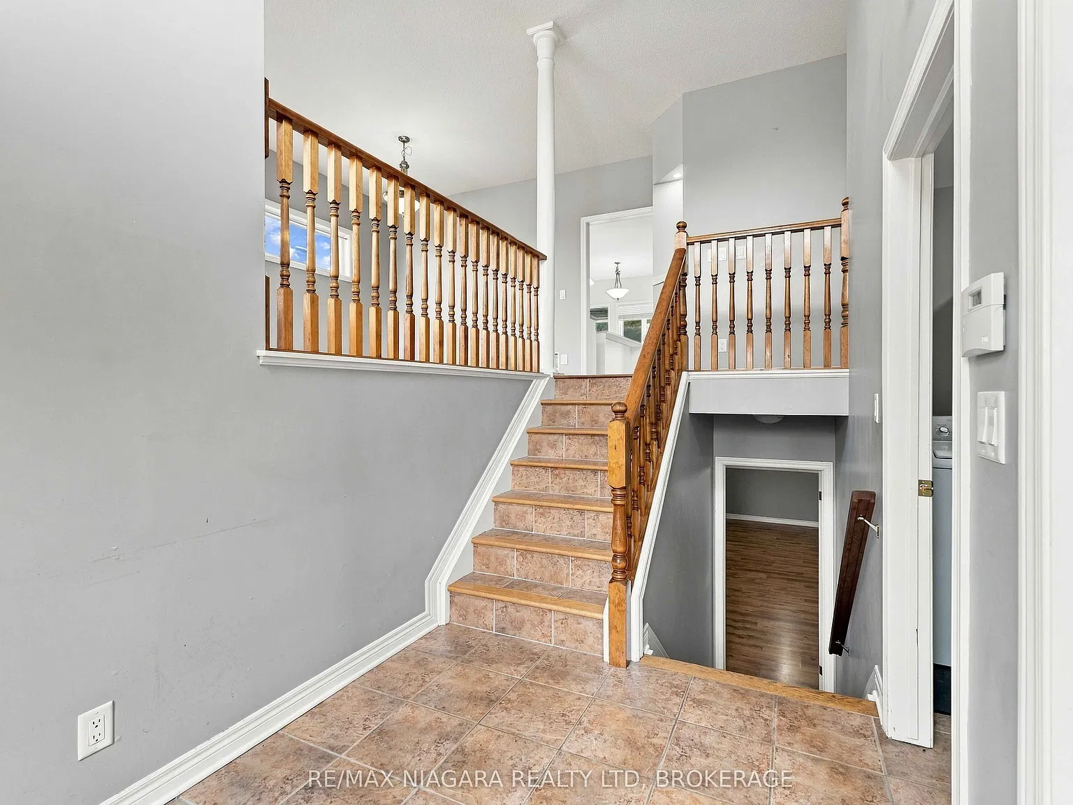 5 bed, $3,100 — Photo 2