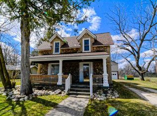 400 S Main St, Crystal, MI 48818