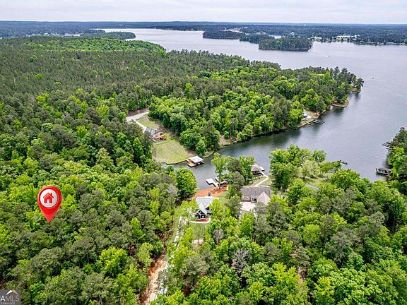 5th image of 206 Erin Shores Dr