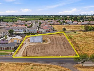 1858 Main St, Livingston, CA, 95334