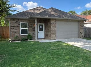 1431 E Maddox Ave, Fort Worth, TX 76104