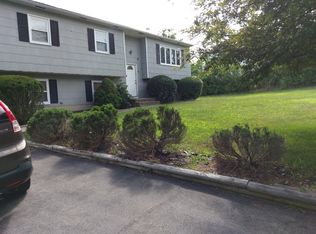 9 Oxford Ln, Harriman, NY 10926