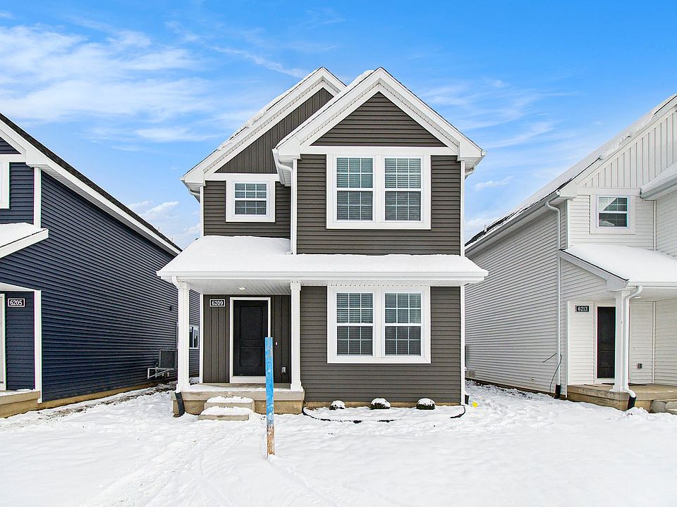 1st image of 1883 Kingfisher Cir
