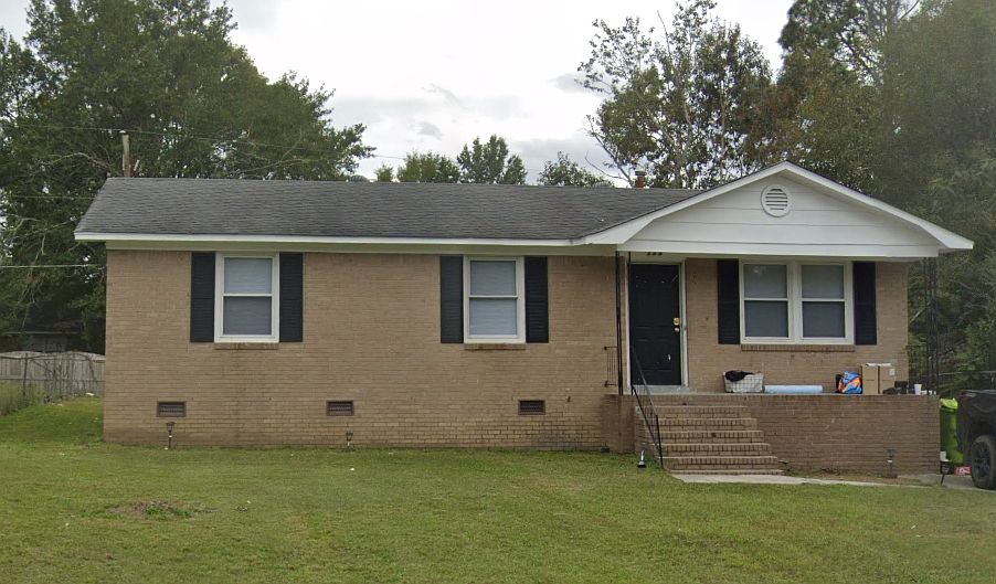 1st image of 332 Galbra St