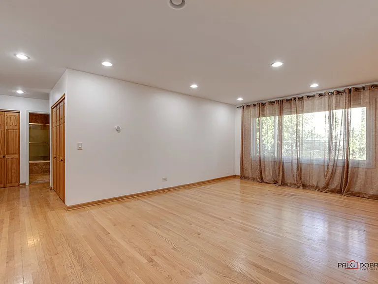 920 Lee Ct — Photo 7