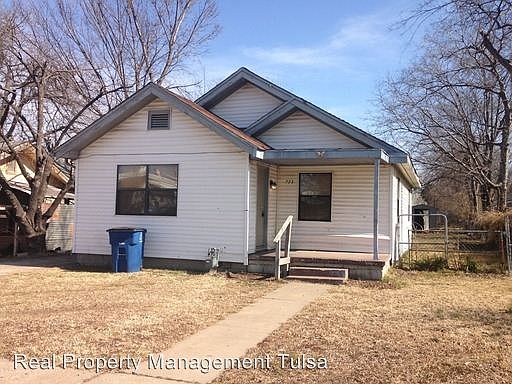 2nd image of 723 N Yorktown Ave