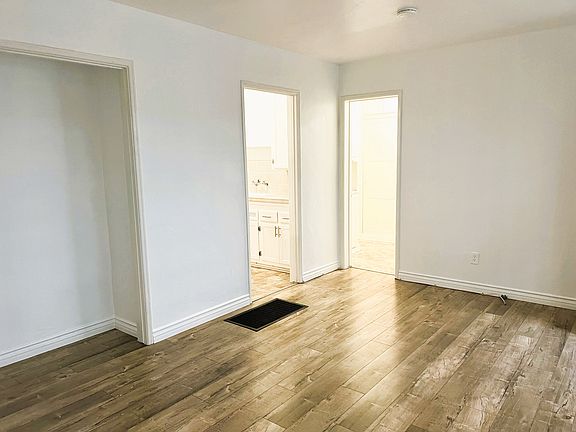 2nd image of 5279 E The Toledo APT 3