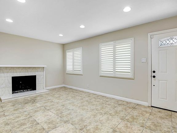 3rd image of 26935 Villa Ave