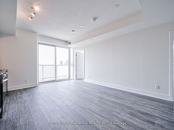 4th image of 188 Fairview Mall Dr #2115