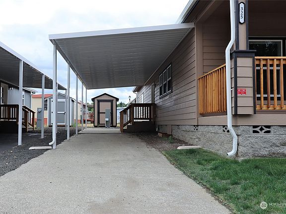 4th image of 1111 Archwood Drive SW #325