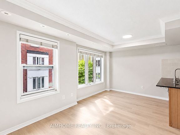 4th image of 29 Frances Loring Ln #6