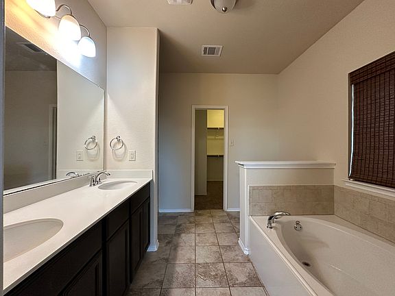 5th image of 8921 Tenderfoot Ln