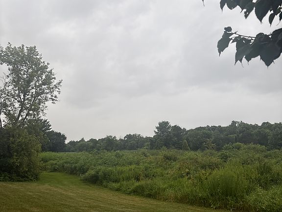 4th image of 807 Kellogg Ave
