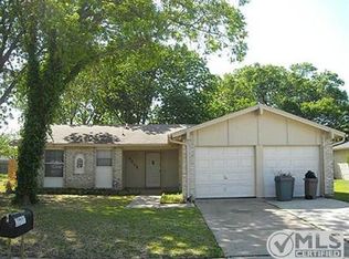 6605 Wakefield Rd, North Richland Hills, TX 76182