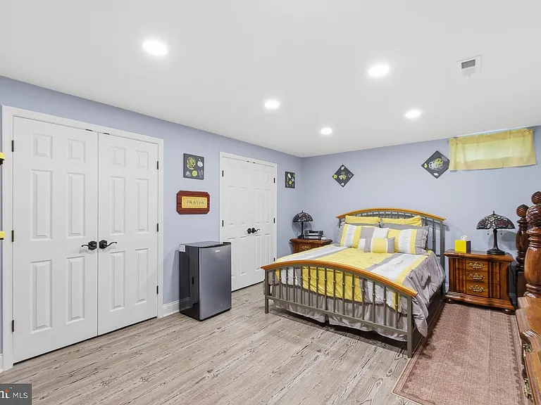 14997 Grassy Knoll Ct — Photo 39