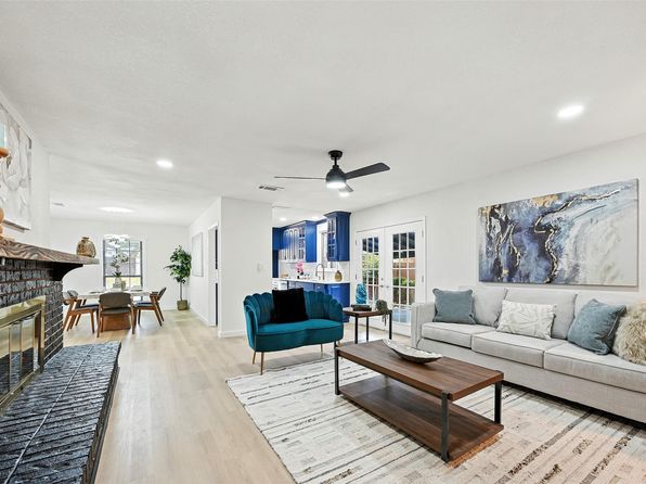 Home for Sale in Garland TX