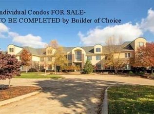 6215 Utica Ridge Rd, Davenport, IA 52807