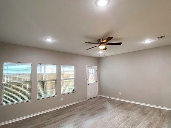 2nd image of 6910 Crestway Dr #4