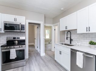 39 Ambrose St, Springfield, MA 01109