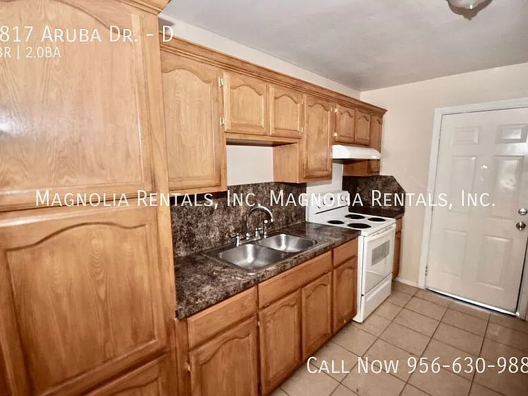 1817 Aruba Dr #D — Photo 7