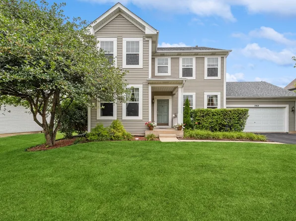 1969 Cambridge Ln, Montgomery, IL 60538