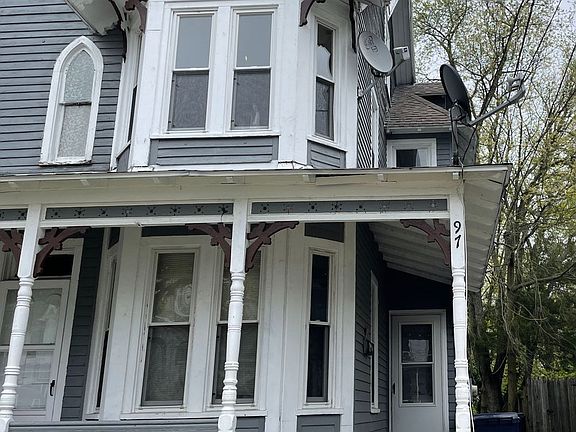 3rd image of 97 York St Floor 2