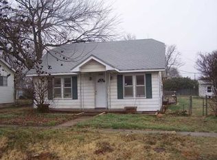208 Caddo St, Minco, OK 73059