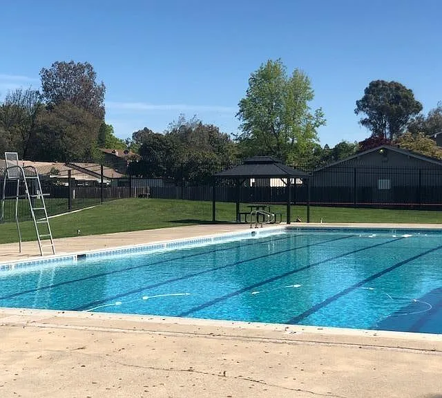 HOA Pool