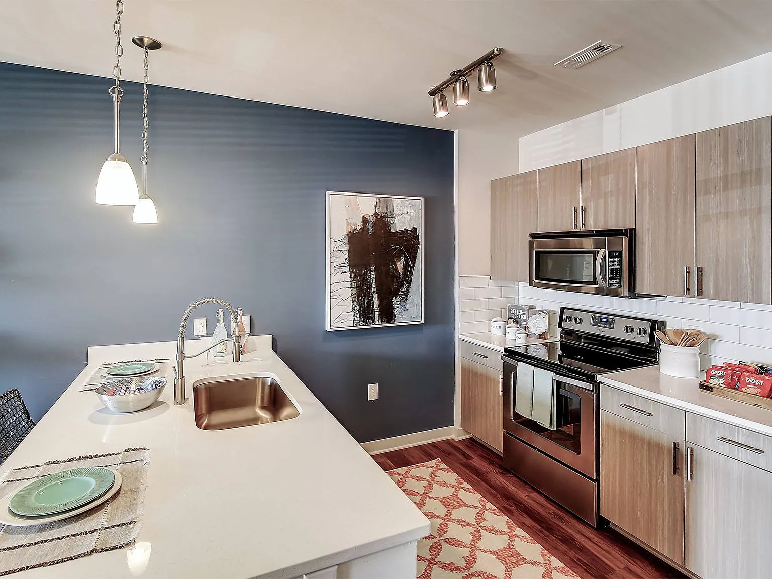 The Linden Apartments — Photo 3