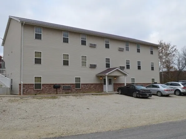 217 Twin Ridge Rd, Linn, MO