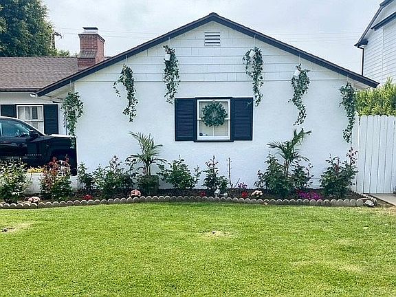 3rd image of 13724 La Maida St