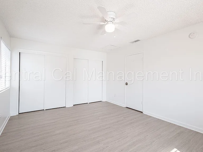 7901 S Laurelglen Blvd #A-D — Photo 16