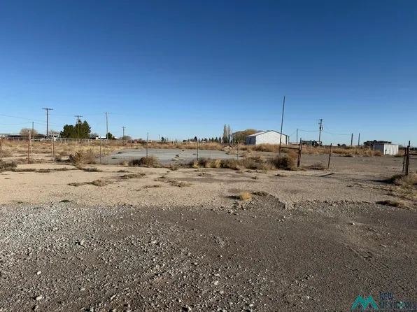 10198 Hope Hwy, Artesia, NM 88210