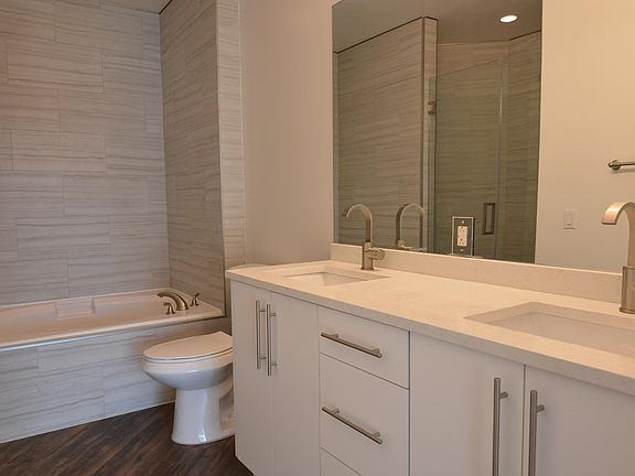 5th image of 410 Evernia St APT 830