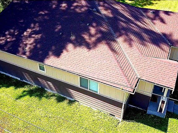 5th image of 16110 62nd Ave E