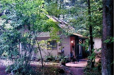 1st image of 109 Portal St