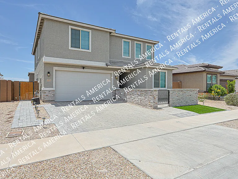 15713 W Woodlands Ave — Photo 2