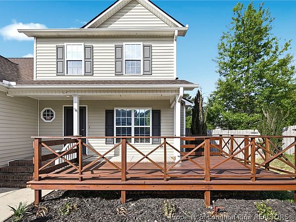 3rd image of 246 Fallingleaf Dr