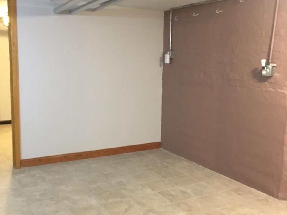 1st image of 5742 N Campbell Ave