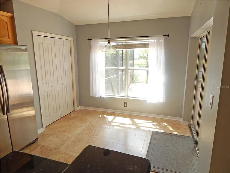 6367 Bridgecrest Dr — Photo 11