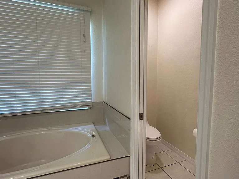 1653 Cherry Ridge Dr — Photo 50