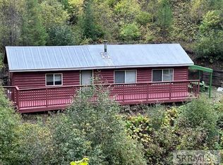 401 Dahlonega Creek Rd, Gibbonsville, ID 83463