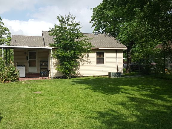 3rd image of 8523 Hearth Dr APT 2