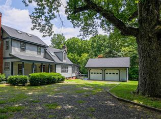 3878 Longfield Rd, Colonial Beach, VA 22443