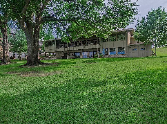 4th image of 23 Shoreline Dr