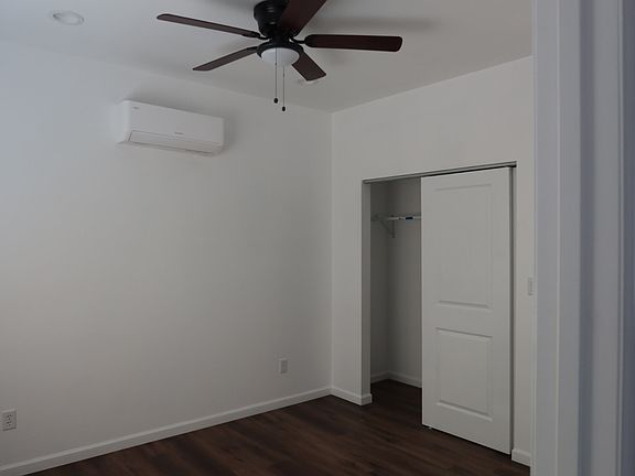 5th image of 658 W Fremont St #658B