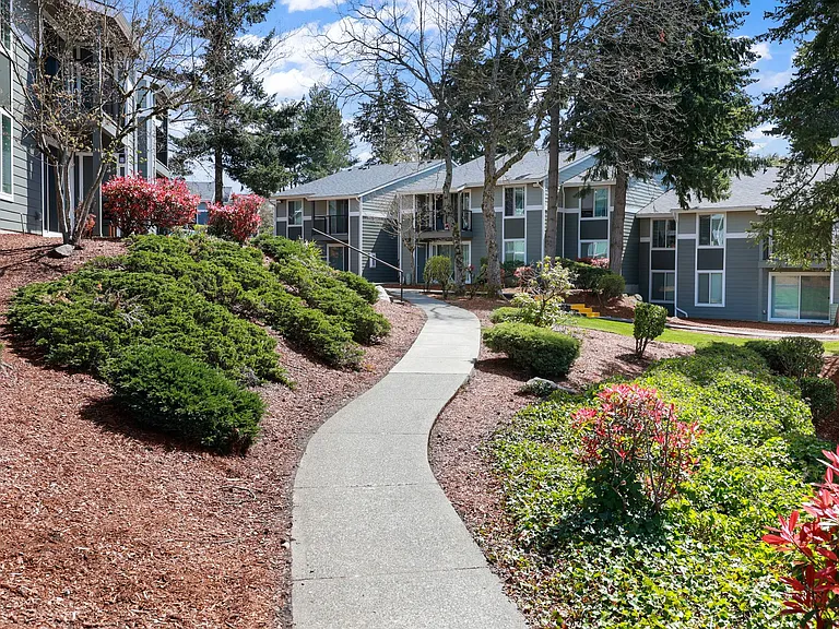 Benson Village — Photo 37