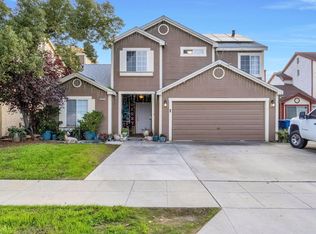 2372 Ironwood Way, Madera, CA 93637