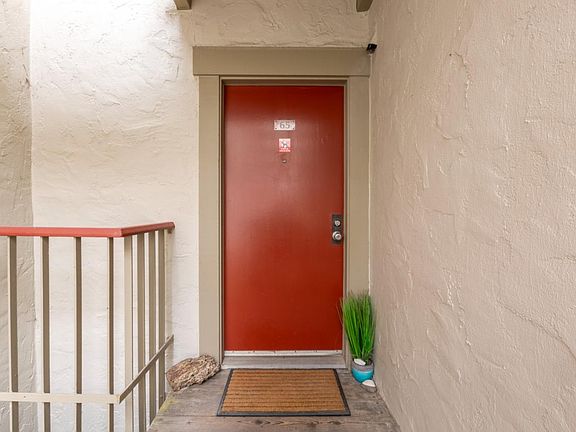 4th image of 5017 Palmetto Ave APT 65