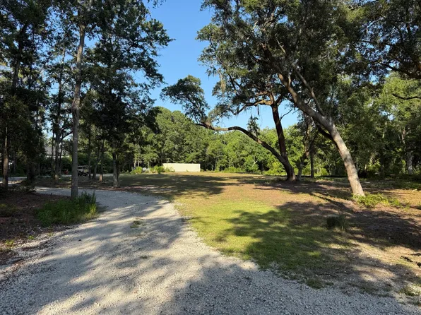 1180 Fulton Hall Ln, Mount Pleasant, SC 29466